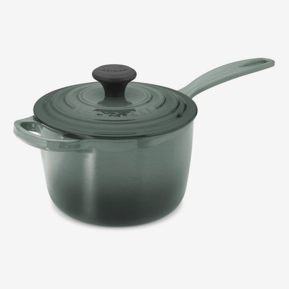 Le Creuset Signature 2 1/4-Quart Cast Iron Saucepan