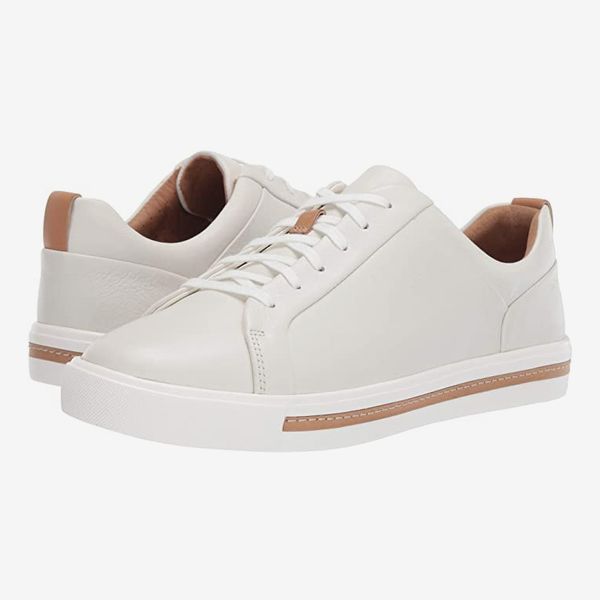 white leather tennis shoes