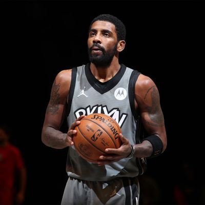 Kyrie basketball player new arrivals