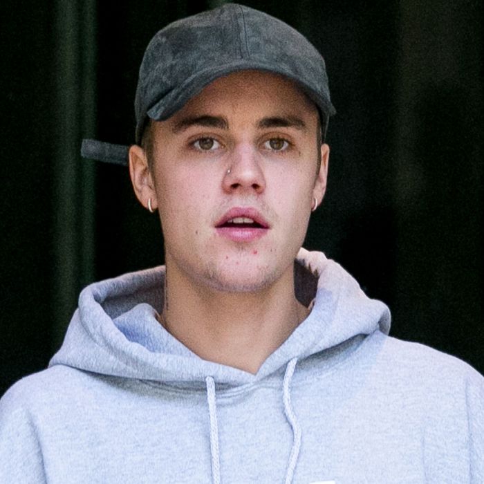 Get a Load of the Disguise Justin Bieber Wore in Amsterdam