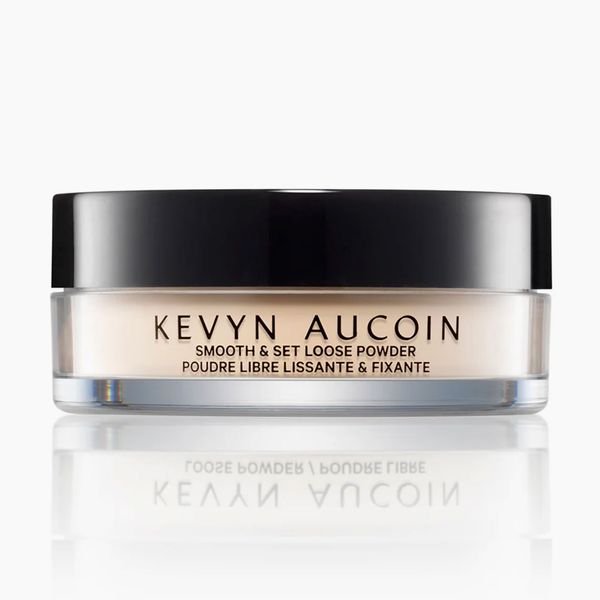 Kevyn Aucoin Smooth & Set Loose Powder