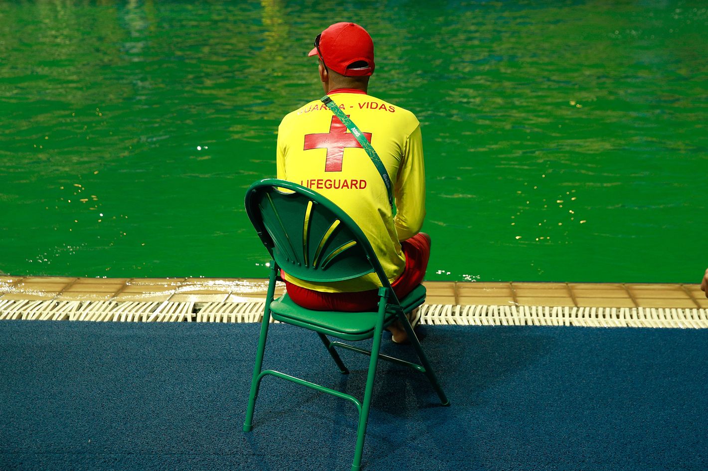 The Olympic Diving Pool That Resembled A Green Jello Shot