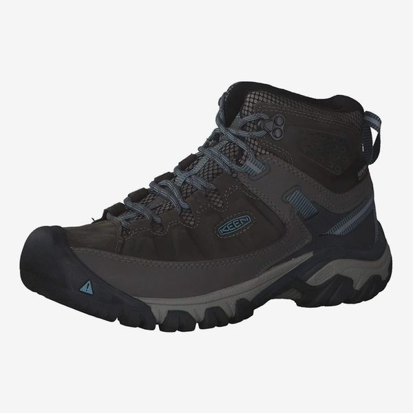 keen trail shoes for women