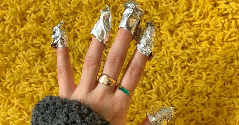 How to Safely Remove a Gel, SNS, or Acrylic Manicure at Home | The