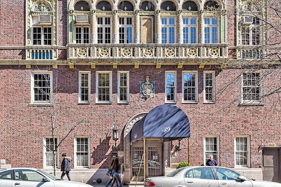 Emery Roth Was a Downtown Architect Too