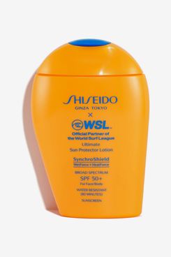 Shiseido x WSL Ultimate Sun Protector Lotion Protector solar de amplio espectro SPF 50+