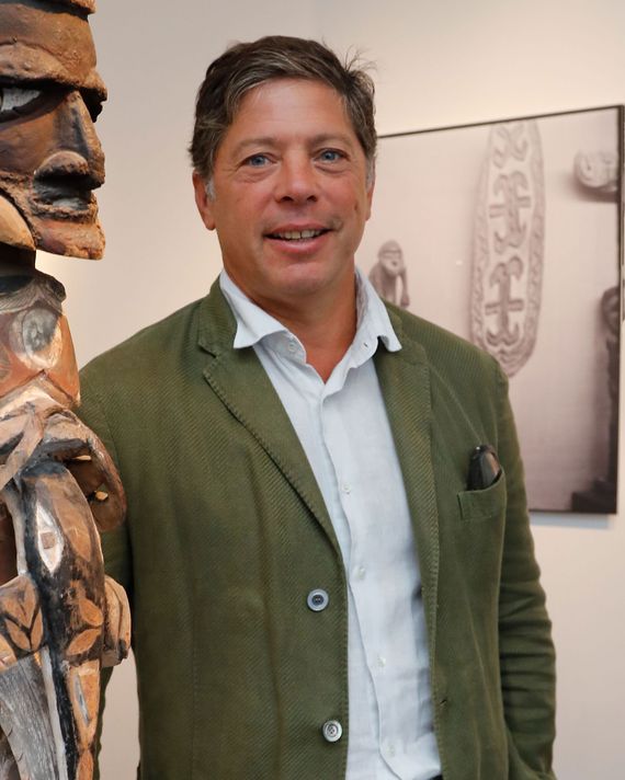 Art Neighbors in Montauk Fight Over Warhol History