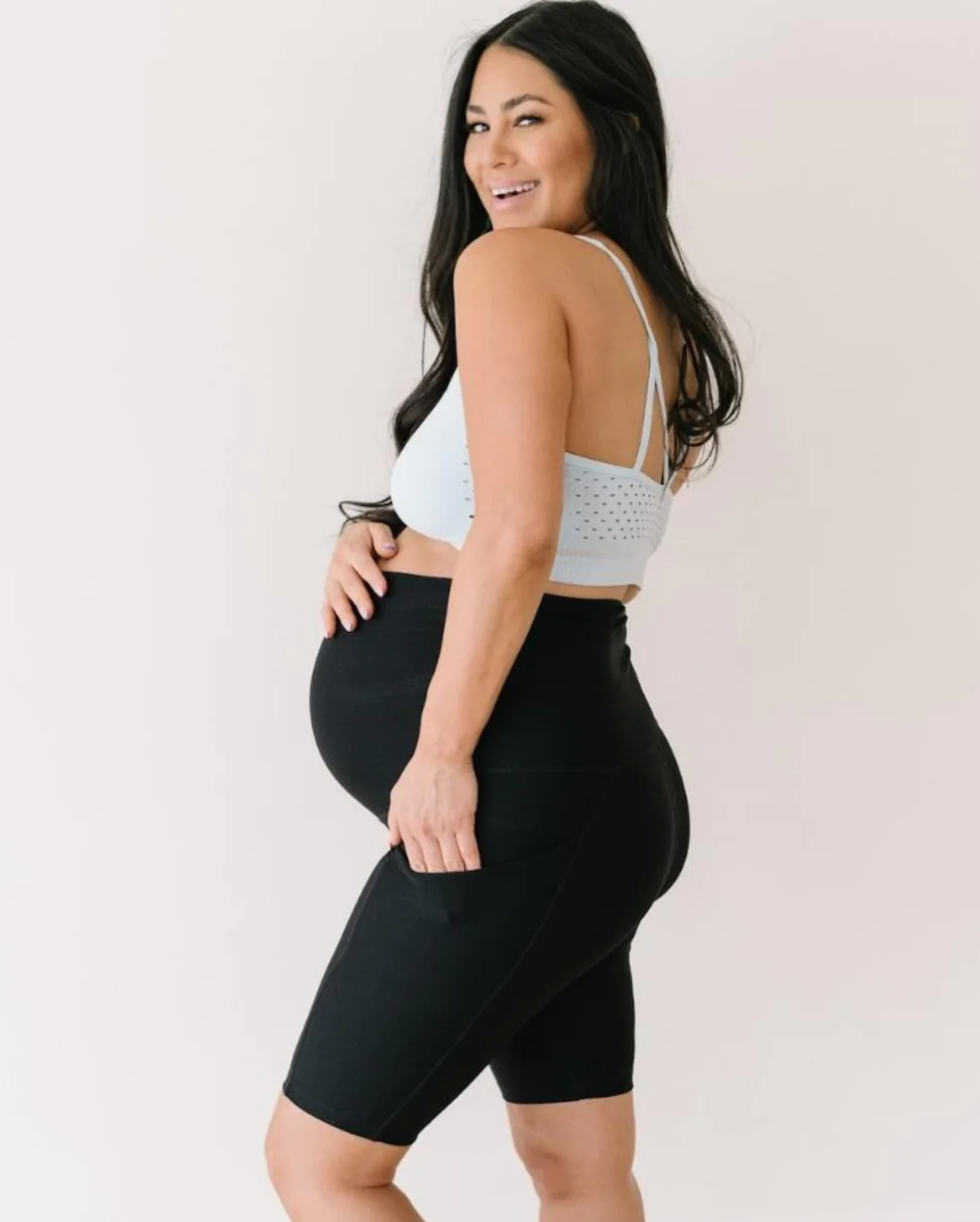 TOP 5 Best Maternity Workout Clothes - Ingenious! 