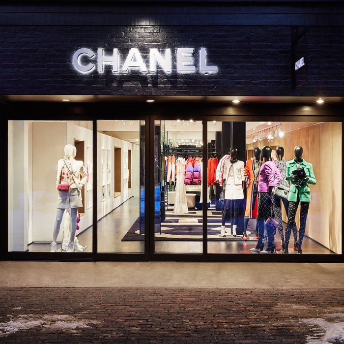 Chanel Opened A Boutique In Aspen