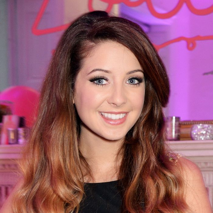 If You Don T Know About Youtube Star Zoella You Re A Million Years Old