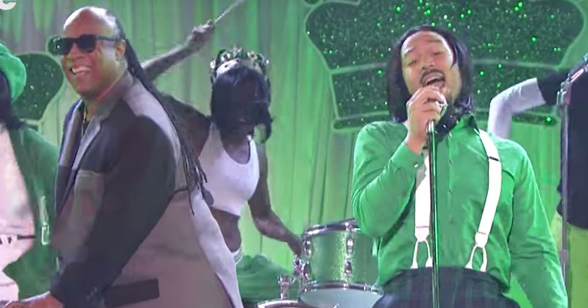 John Legend and Stevie Wonder Recreated ‘Hey Ya’ Music Video on Lip