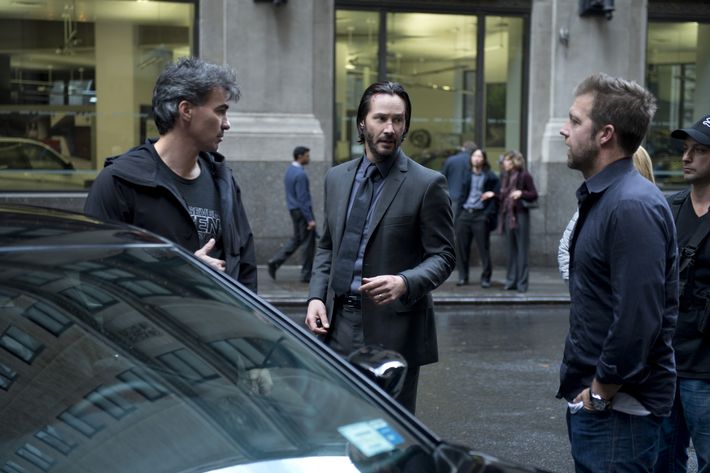 Co-director Chad Stahelski (left), Keanu Reeves (center), and co-director David Leitch on the set of John Wick