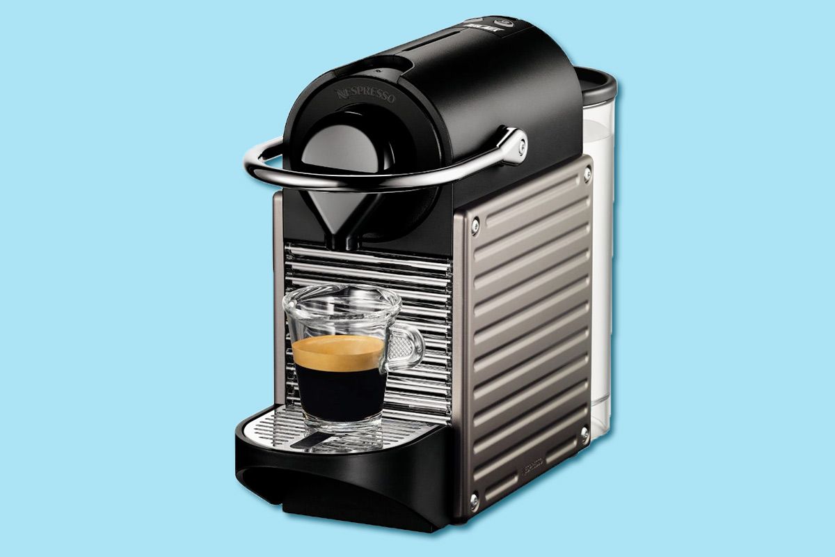 Bedreven Verslaafde Sijpelen The Best Gift Is the Nespresso Espresso Machine | The Strategist