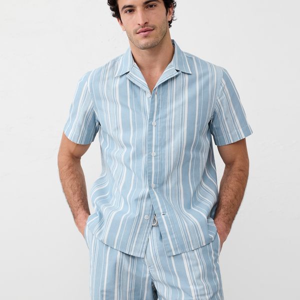 Banana Republic Factory Standard Fit Textured Resort Shirt