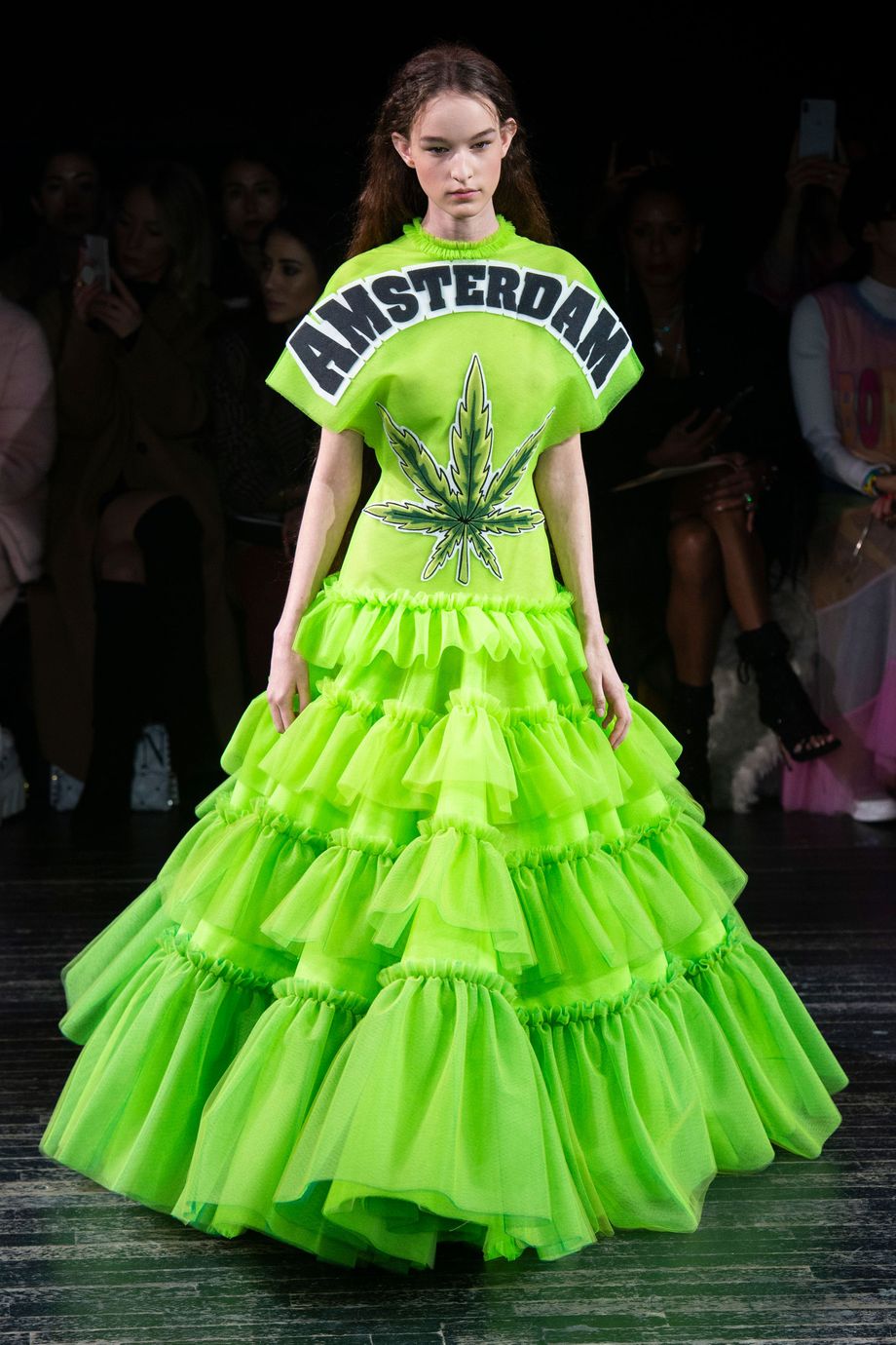 Viktor Rolf Crafted Beautiful Memes At Spring 19 Couture