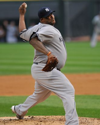 CHICAGO, IL - AUGUST 01: CC Sabathia #52 of the New York Yankees pitches against the Chicago White Sox on August 1, 2011 at U.S. Cellular Field in Chicago, Illinois. (Photo by David Banks/Getty Images)