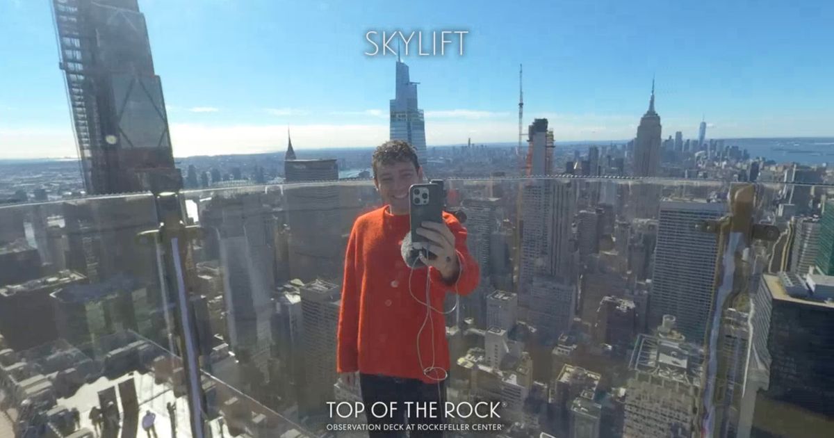 Rockefeller Center Skylift Ride Review