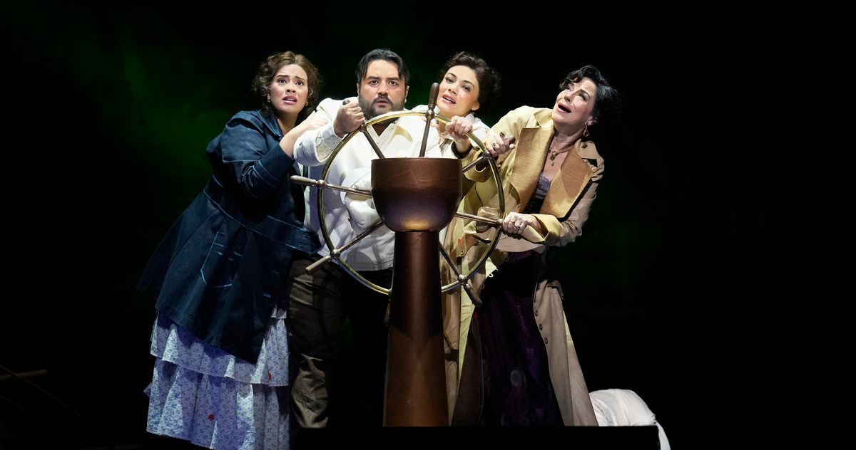 Opera Review: The Met's 'Florencia en el Amazones' - Vimarsana News