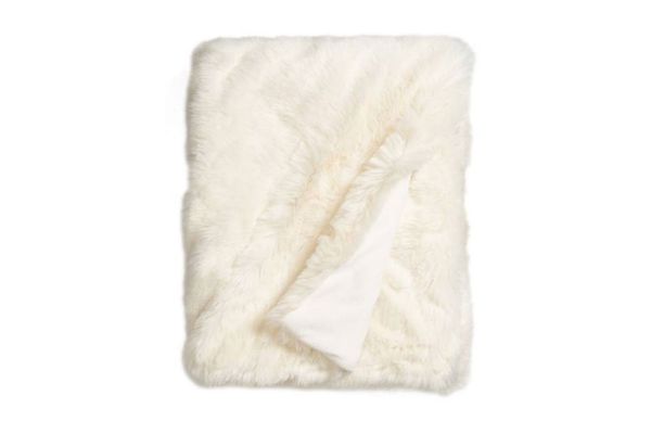 NORDSTROM AT HOME Cuddle Up Faux Fur Throw Blanket