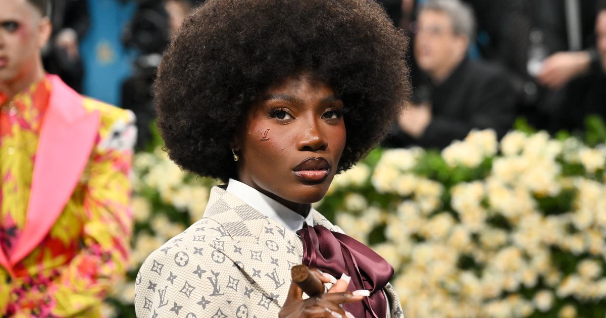 Doechii Laughs Off Met Gala Umbrella Controversy