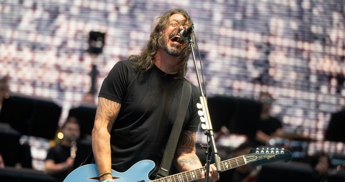 Dave Grohl’s Patriotic Battle Against Vocal Changes