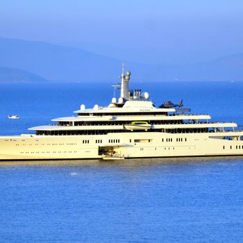 Roman Abramovich, Russian billionaire and the owner of the Chelsea FC, arrives in Bodrum, Turkey with a luxury yacht on October 10, 2013. Ukranian businessman and the former co-owner of UkrSibbank Oleksandr Yaroslavsky accompanies the Russian billionaire. Abromovich later on, moves to his private yacht called ''Eclipse''which includes three swimming pool, a movie theater and two mini-submarines that anchored in Barbaros Bay of Yali district.