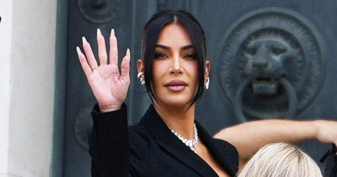 Kim Kardashian Takes the Stand in Her Paris Robbery Trial