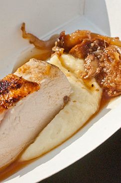 哈罗德·摩尔，商务