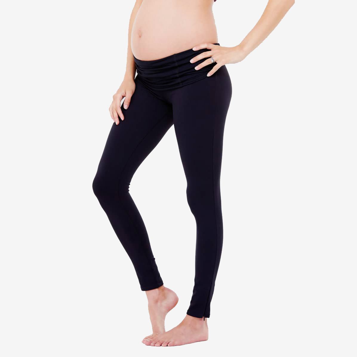 22 Best Maternity Workout Clothes 2021