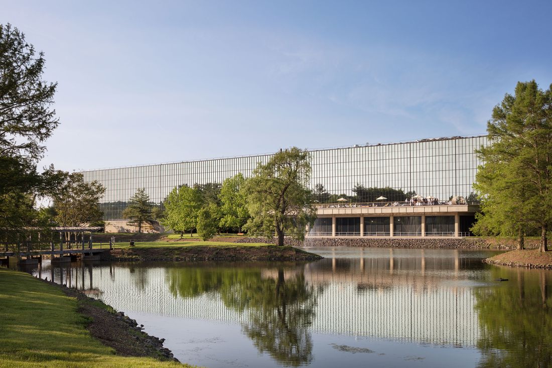 Bell Labs Exterior