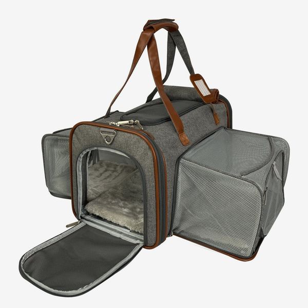 Mr. Peanut’s Gold Series Standard-Size Airline-Compliant Double-Expandable Pet Carrier