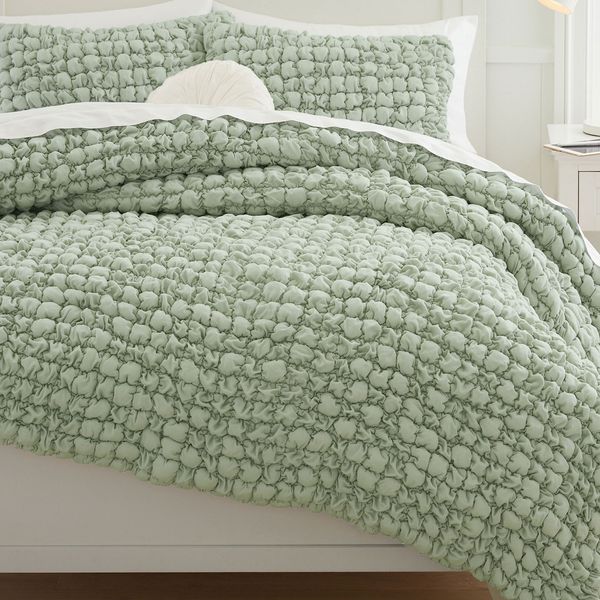 Pottery Barn Teen Marshmallow Jersey Quilt