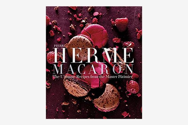 Pierre Hermé Macarons: The Ultimate Recipes From the Master Pâtissier