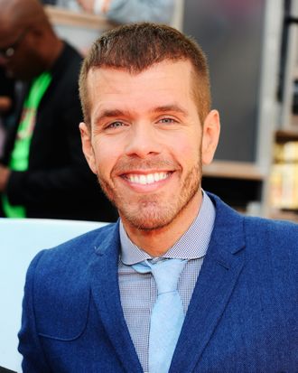 LOS ANGELES, CA - MARCH 31: Perez Hilton arrives at Nickelodeon's 25th Annual Kids' Choice Awards held at Galen Center on March 31, 2012 in Los Angeles, California. (Photo by Alberto E. Rodriguez/Getty Images for KCA)