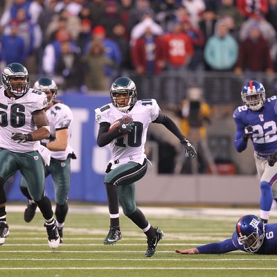 EAST RUTHERFORD, NJ - DECEMBER 19: DeSean Jackson #10 of the Philadelphia Eagles eludes Matt Dodge #6 of the New York Giants and returns a punt for the winning touchdown as time runs out defeating the Giants 38-31 during their game on December 19, 2010 at The New Meadowlands Stadium in East Rutherford, New Jersey. (Photo by Al Bello/Getty Images) *** Local Caption *** DeSean Jackson; Matt Dodge