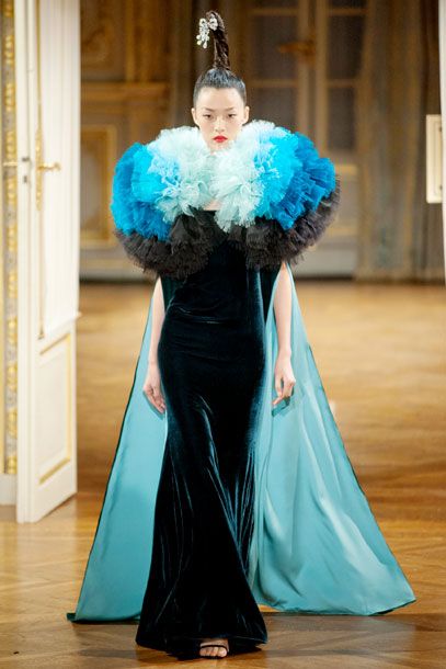 Slideshow: The Best and Worst of Fall 2012 Couture