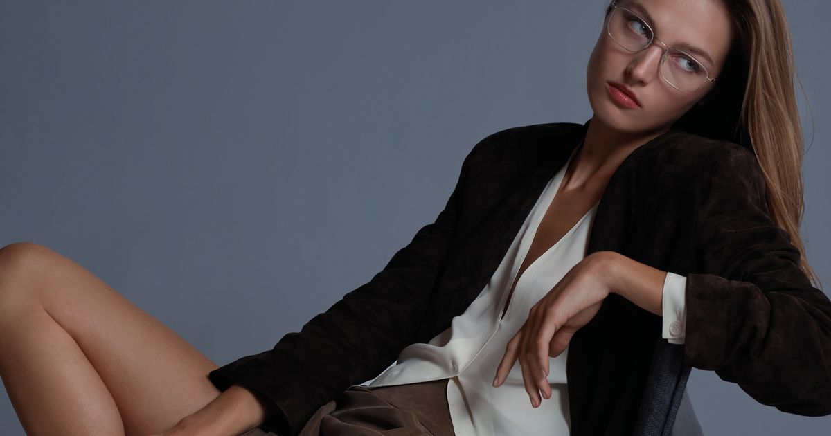 Emporio Armani is taking another dip into the archives for the second chapter of Armani/Archivio. The second chapter of the brand’s archival series features 13 looks from 1979 to 1994.