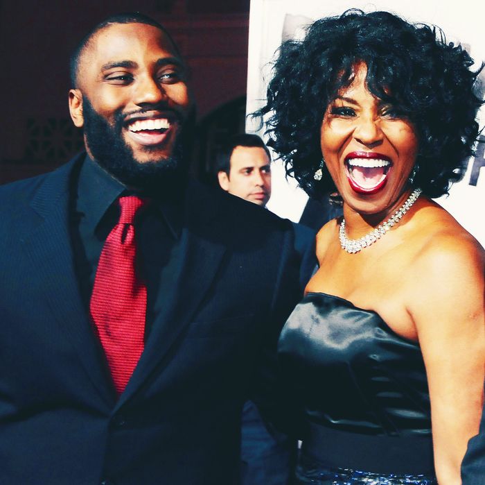 John David Washington Shares His Mom S Accomplishments