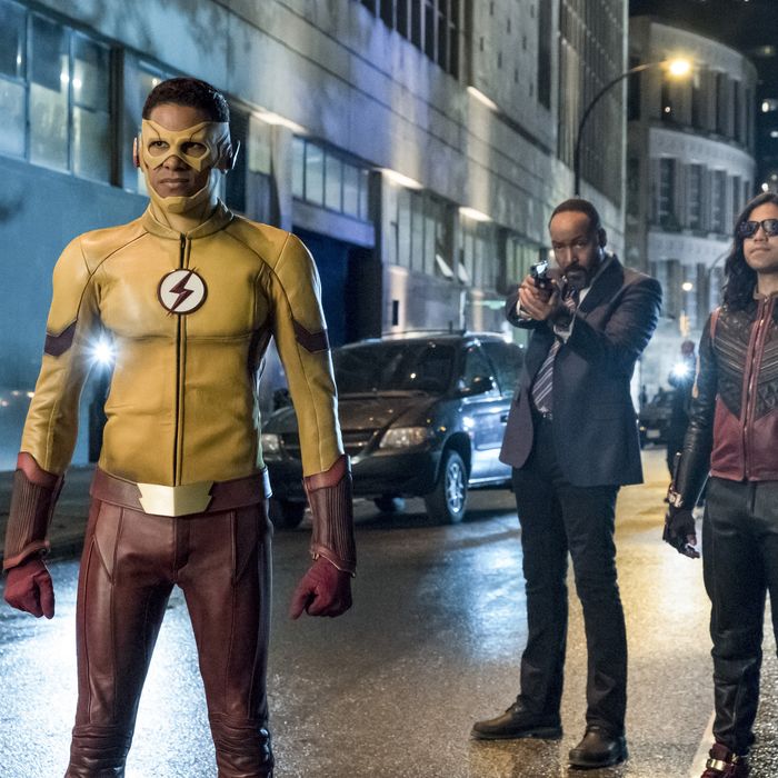 the flash season 4 episode 1 recap