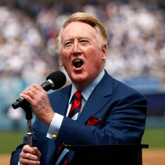 RIP Vin Scully Legendary Los Angeles Dodgers Sports Commentator