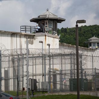 Manhunt Continues For Two Prisoners That Broke Out Of New York State Prison