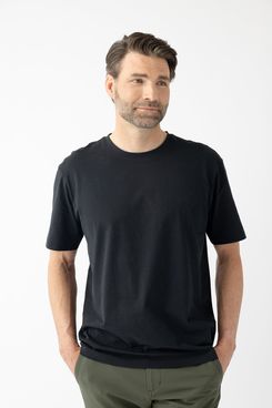 13 Very Best Black T shirts for Men 2024 The Strategist