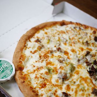 NFL Legend Peyton Manning Sells Papa John's Stake