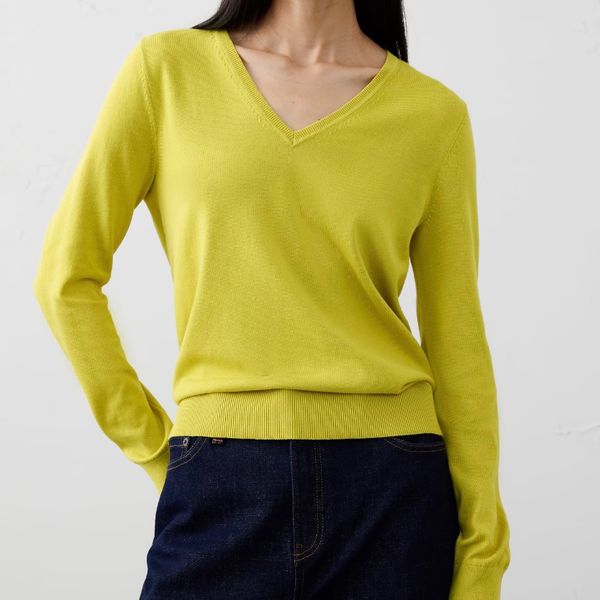 Banana Republic Forever V-Neck Sweater