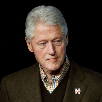 Bill Clinton Campaigns For Hillary In New Hampshire