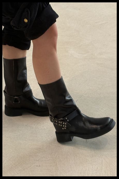 The author wearing Miista Maitea boots.