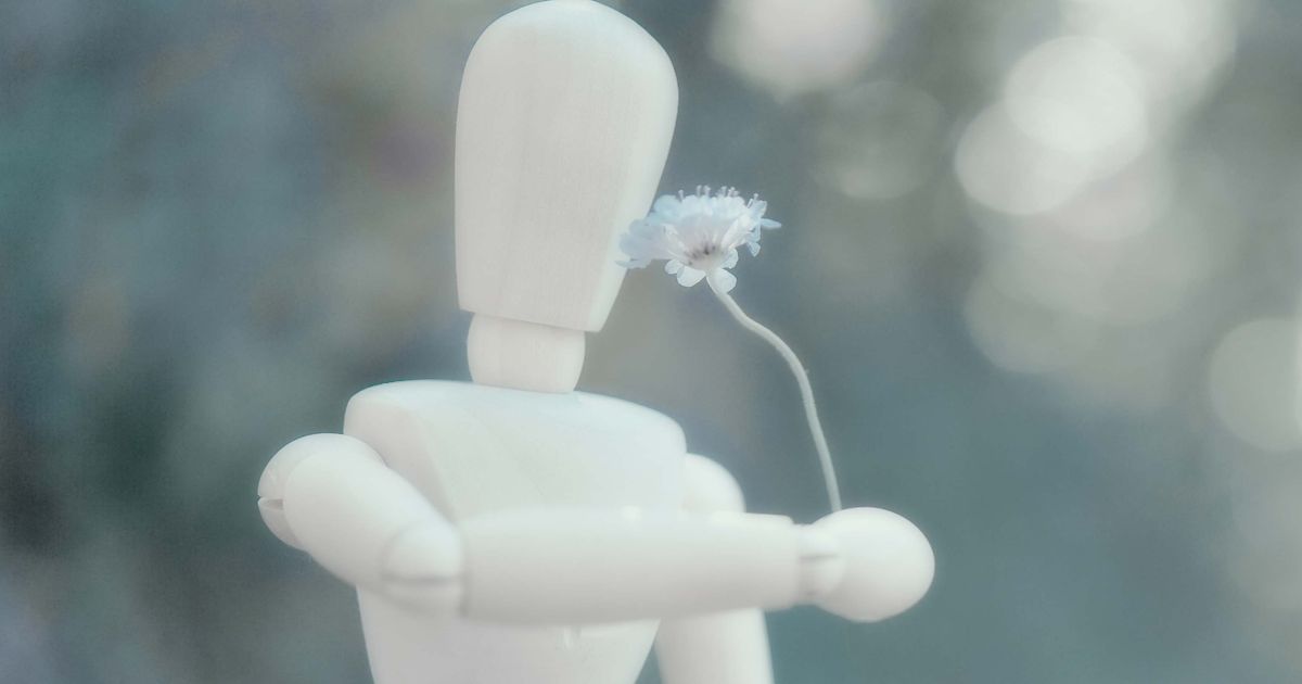 A Guide to Finding Your Signature Scent