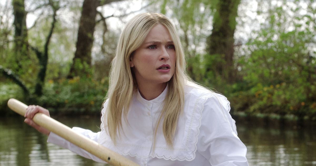 Emily in Paris' Recap, Season 4 Episode 2: Love on the Run