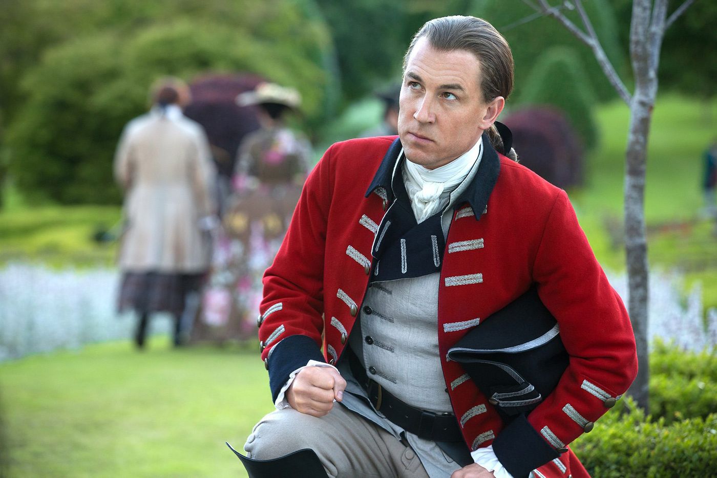 The Crown Season 3 An Ode To Tobias Menzies Jawline