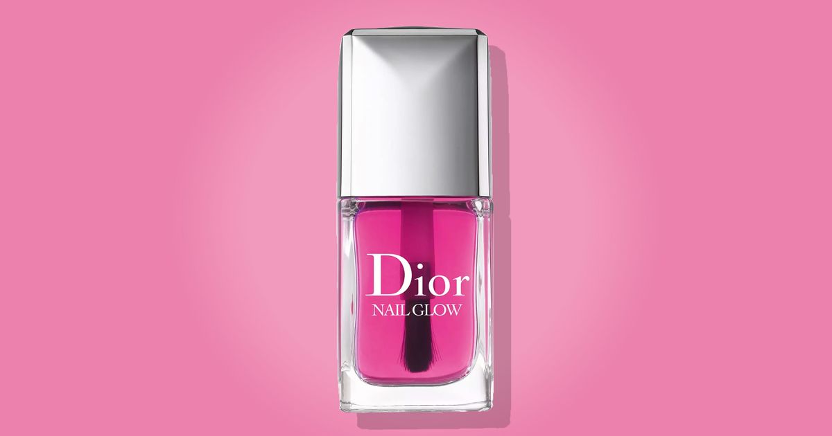 The Best Clear Nail Polish Dior Nail Glow Review 2021 The Strategist   D0672b6d3202d564d84c8203f72315480d 23 Dior Nail Glow.1x.rsocial.w1200 